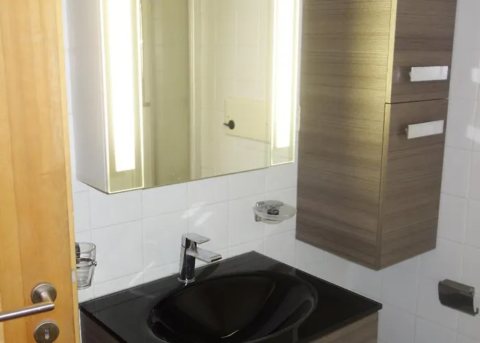 Magrappe M 557 - Lift 12 Pers *